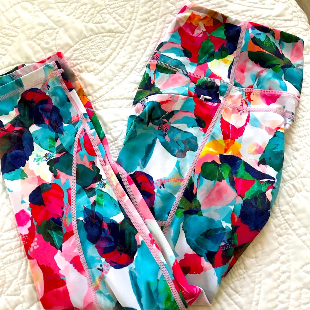 Zyia Light N Tight Floral Leggings size 4